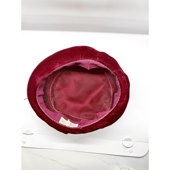 Vintage Red Velvet Feather Cocktail Hat Union Made Mid Century Church - Picture 11 of 12